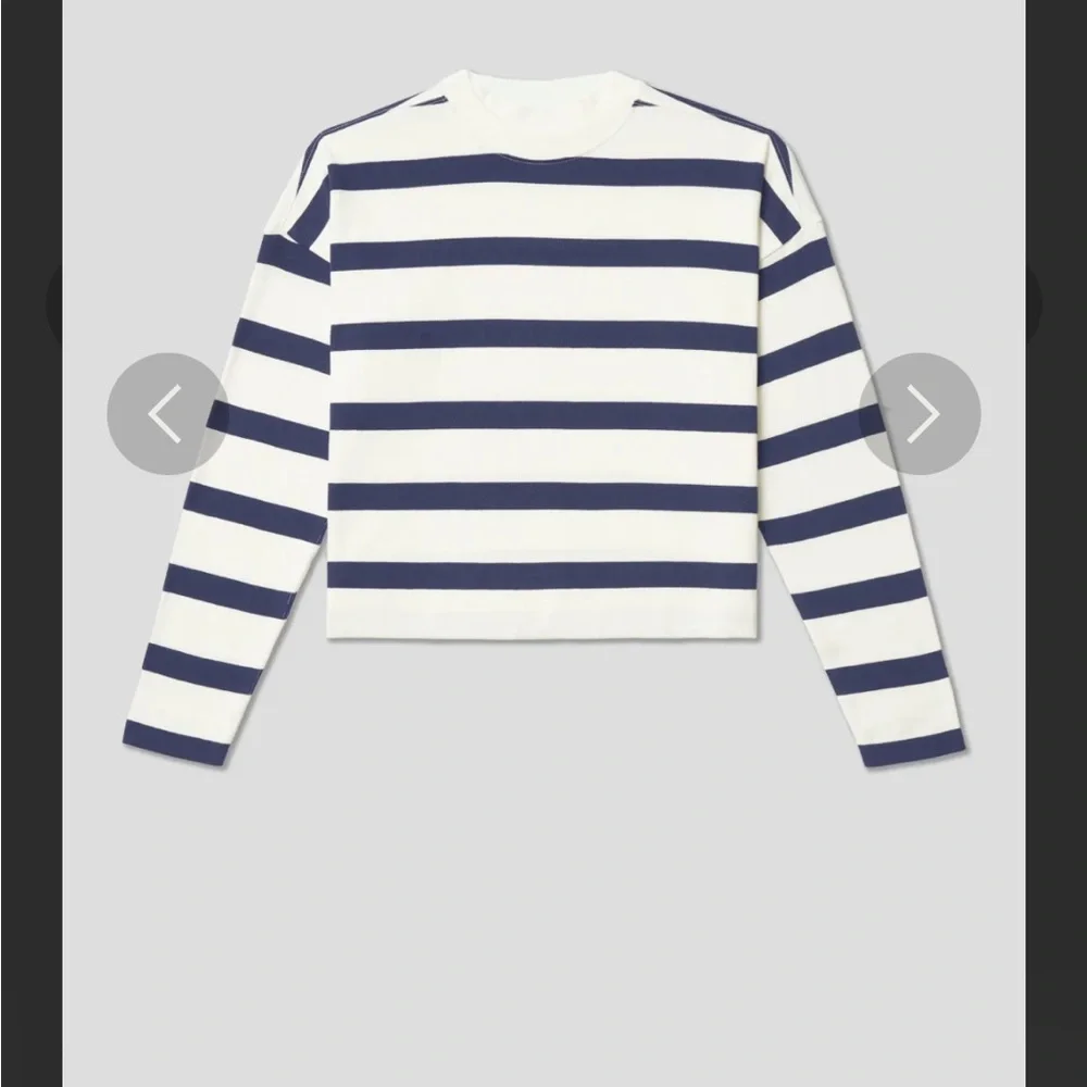 AYR Half Day long sleeve tee. Color CouCou - Picture 4 of 7